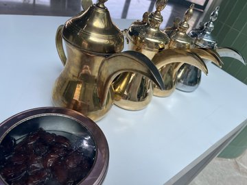 القهوة والكتاب