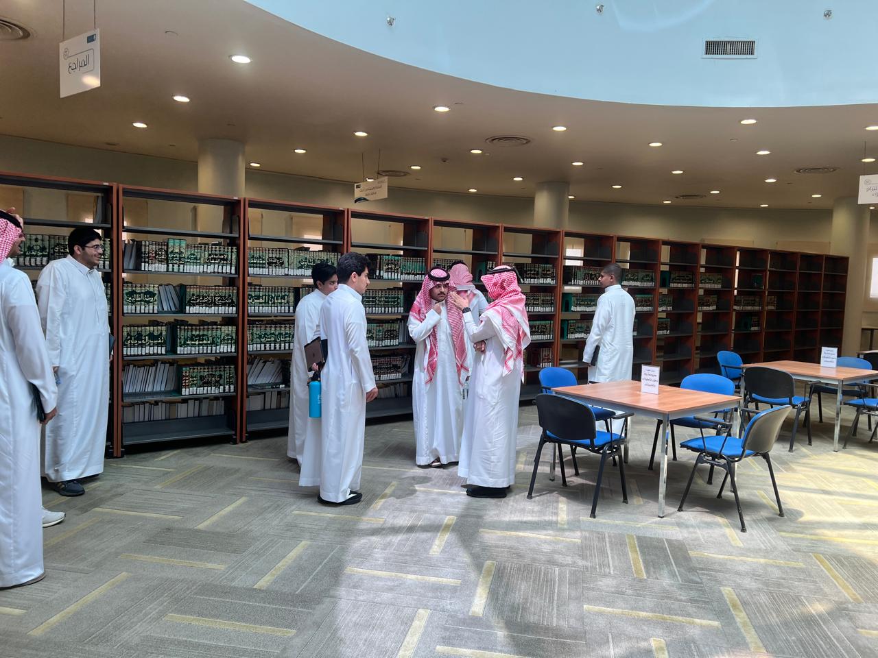 تدشين المكتبة